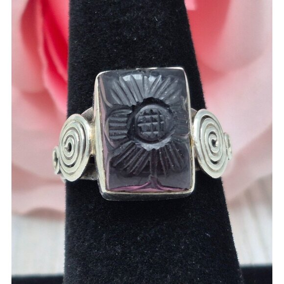 Sterling Silver Swirl Ring Size 8.5 Square Purple Etched Flower Boho Cute - Picture 7 of 9